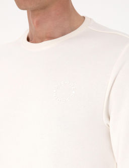 Ekru 3 _plik Regular Fit Bisiklet Yaka Basic Sweatshirt