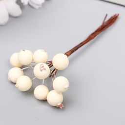 Цена за 10 шт. Декор для творчества «Ягодки белые», 1 букет=10 ягод, d=1 см, 10 см