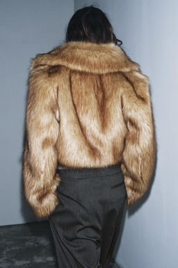 SHORT FAUX FUR JACKET ZW COLLECTION