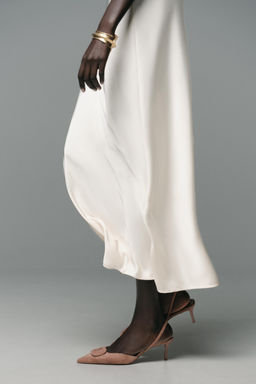 SLINGBACK SHOES WITH PIECE DETAIL