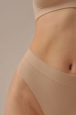 Трусы-стринги PE044 Nudo