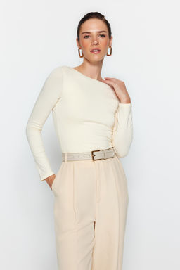 Tas Pamuklu Esnek Kay?k Yaka Fitted/Vucuda Oturan Esnek Orme Bluz TWOAW24BZ00166