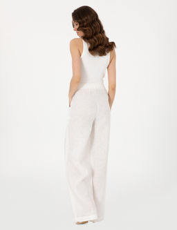 Beyaz Loose Fit Kanvas Pantolon