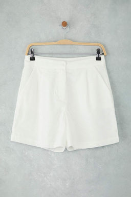 Beyaz Pamuklu Astarl? Brode K?sa Sort & Bermuda TWOSS25SR00225