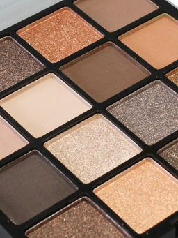 TF Палетка теней CREATIVE PALETTE 16 тонов тон 03 Бежево-розовый CTE39