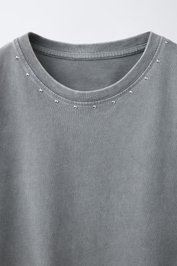 CAMISETA FLECOS Y TACHAS / Gris antracita