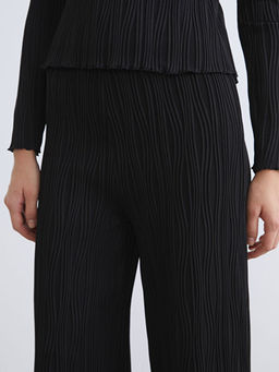 Beli Lastikli Dokulu Kad?n Pantolon