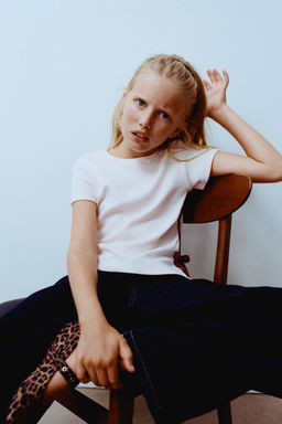 RIBBED T-SHIRT WITH STRIPES AND BOWS