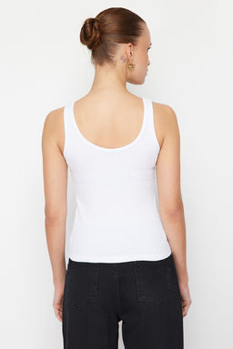 TRENDYOLMILLA Siyah-Beyaz Fitted/Vucuda Oturan Havuz Yaka Fitilli Esnek Orme Atlet TWOSS24AL00050 фото 13