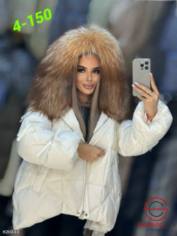 Куртка женская с меховым капюшоном