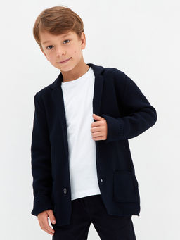 Темно-синий пиджак