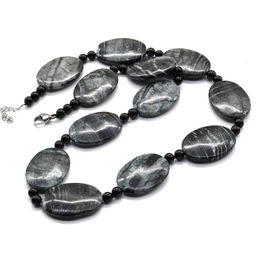 Бусы из яшмы овал 25*35мм, 61см Радуга камня