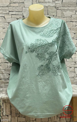 Футболка женская с вышивкой - Bruno фото 4