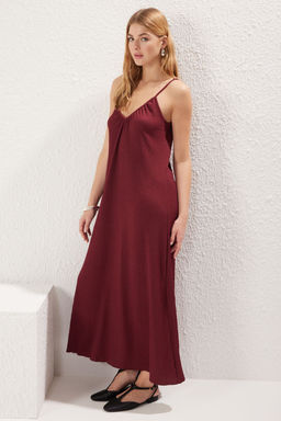 TRENDYOLMILLA Bordo Duz Maxi Dokulu A-line Esnek Orme Elbise TWOSS25EL00111 фото 8