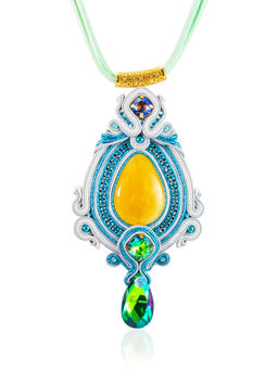 Ажурная плетёная подвеска с медовым янтарём Индия на шнурке