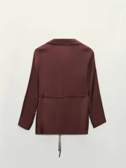 Блузка из вискозы с тонким поясом / Zarina