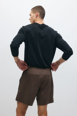 Pantal?n corto de deporte con DryMove - H&m фото 11