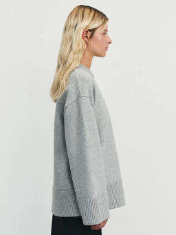 Джемпер прямого кроя с содержанием вискозы / Zarina фото 4