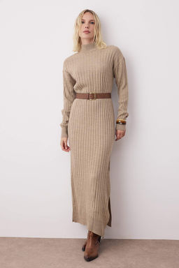 Siyah Duz Midi Y?rtmac Detayl? Kemerli Triko Uzun Elbise TWOAW26EL00098 - Trendyolmilla фото 6