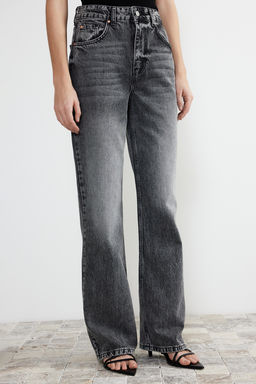 TRENDYOLMILLA Gri More Sustainable Soluk Efekt Vintage Yuksek Bel Wide Leg Jeans TWOSS24JE00018  фото 4