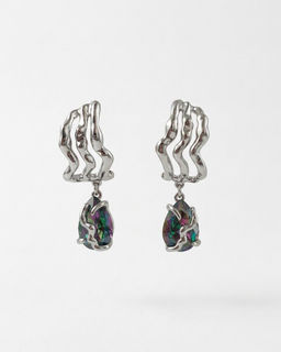 Стильные серьги