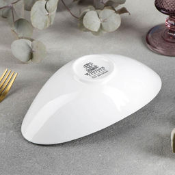 Салатник Wilmax Olivia, 350 мл, 20.5×11.5 см, фарфор, белый