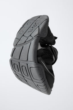 BAREFOOT TRAINERS - Zara фото 3