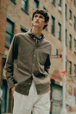 Camisa en tejido texturizado Regular Fit