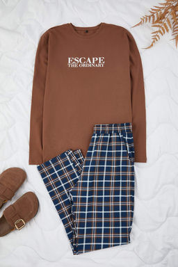 Lacivert Regular Ekose / Kareli Orme Pijama Tak?m? TMNAW26PT00055 - Trendyolmilla фото 4