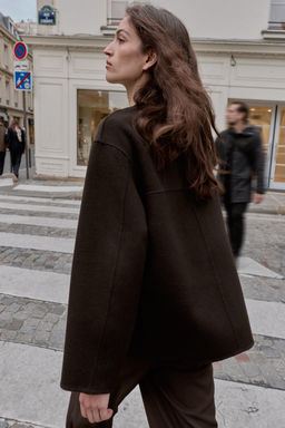 SHORT WOOL COAT WITH SCARF - Zara фото 8