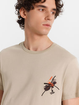 Футболка мужская Mark Formelle из хлопка бежевая с принтом  фото 5