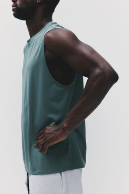 Camiseta de deporte con DryMove Regular Fit - H&m фото 12