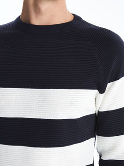 Bisiklet Yaka Uzun Kollu ?izgili Erkek Triko Kazak