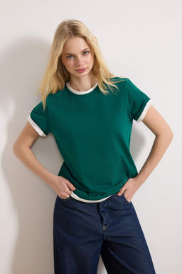 Zumrut Yesili-Ekru %100 Pamuk Bisiklet Yaka 2li Paket Orme T-Shirt TWOSS20TS0141