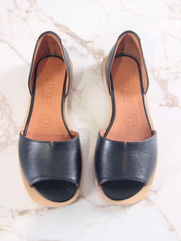 Босоножки 1024.110zbe.Черный+бежевый