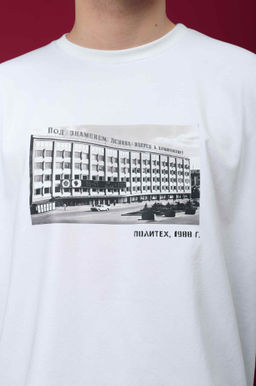 Футболка оверсайз унисекс " Политех" белый