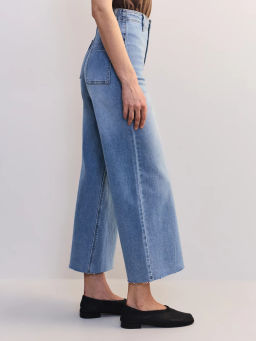 Джинсы укороченные с высокой посадкой ZR2604092323-101 / Zarina