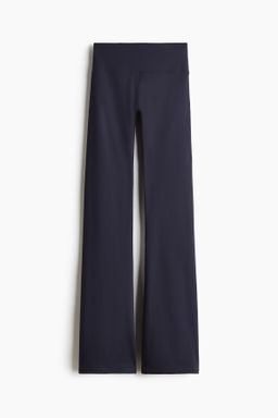 Leggings de yoga acampanados con SoftMove