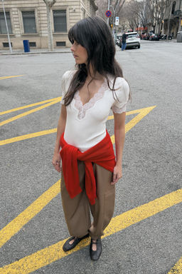 RIBBED LACE T-SHIRT