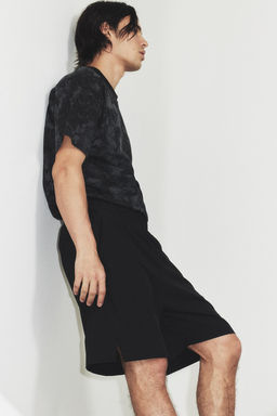 Pantalon corto de entrenamiento en DryMove - H&m фото 4