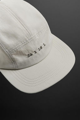 EMBROIDERED TECHNICAL CAP - Zara фото 7