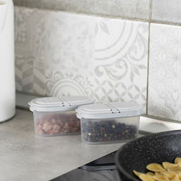 Контейнер для специй пластмассовый 120мл, 5х5х10,5см, смоки (Россия)