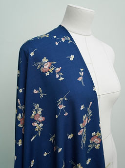 Штапель Премиум Вечерний букет цв.темно-синий, ш.1.45м, вискоза-100%, 120гр/м.кв - Купава фото 7