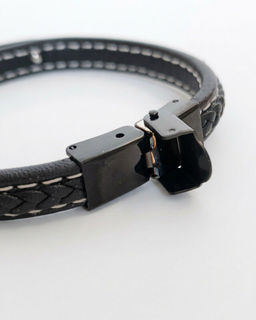 Браслет из стали на кожаном ремешке
