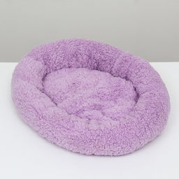 Лежанка для собак и кошек Уют, мягкий мех, 50 х 42 х 11 см, фиолетовая - Пижон фото 3