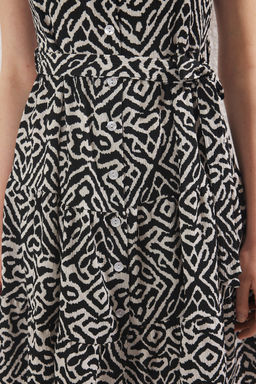 Mavi Cicek Bask?l? Dugmeli Polo Yaka Skater/Belden Ac?lan Esnek Mini Orme Elbise TWOSS25EL00688 - Trendyolmilla фото 8