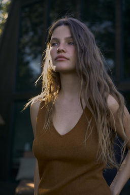 100% WOOL STRAPPY TOP