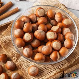 Цена за 0,5кг Фундук неочищенный Экстра (кг)