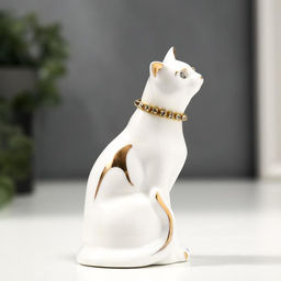 Фигурка керамика «Белая кошечка с ожерельем», с золотом, стразы, 9.5 см
