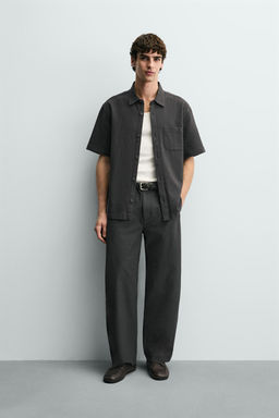 CAMISA ESTRUCTURA BOLSILLO / Gris / Tostado